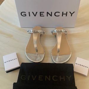 NWT! OPEN TO OFFERS! Authentic Givenchy Sandals in Silver Leather!